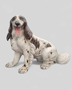 Escultura em porcelana italiana ´´Cão``.