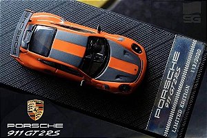 Miniatura Porsche 911 Carrera 4 GTS 2014 ( tipo 991 ) 1:43 Preto - SG  SWEDEN 🇸🇪