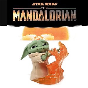 Boneco Baby Yoda Bebê Grogu e Fogo Star Wars Mandalorian - 5 CM -