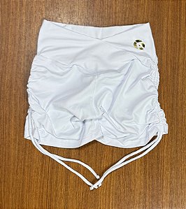 Short cós V Laço Lateral  Com Empina e Bolsinho