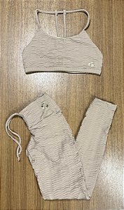 Conjunto - legging cordão + top texturizado