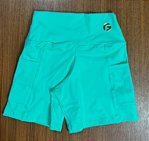 Short Básico Bolso Lateral em Empina