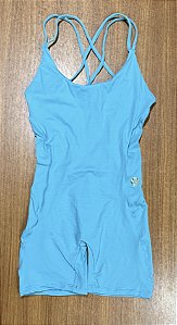 Macaquinho - decote cruzado nas costas