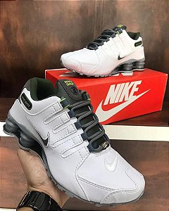 nike tenis novos