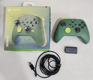 Controle Xbox Séries Edição Remix ( USADO )