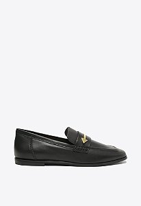 MOCASSIM SCHUTZ DESMOND TRIANGLE COURO PRETO