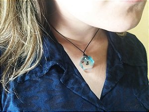 Colar pingente personalizado letra
