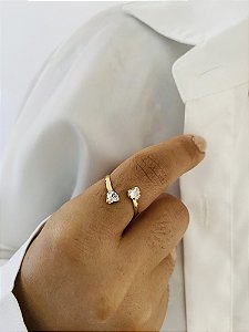 ANEL REGULÁVEL ZIRCÔNIA FORMATO CORAÇÃO- DOURADO