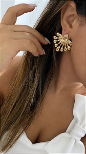 BRINCOS ORGÂNICOS COM GOTA PEDRARIA