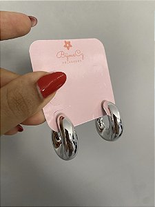 ARGOLA BOLEADA PRATEADA- PAR