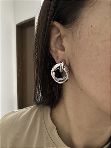 BRINCOS LUANY PRATEADO