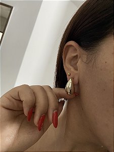 BRINCOS GOTA DOURADA