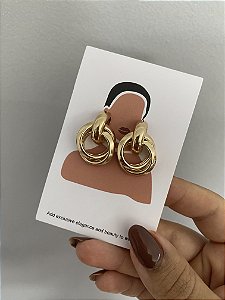 BRINCOS LOREN DOURADO