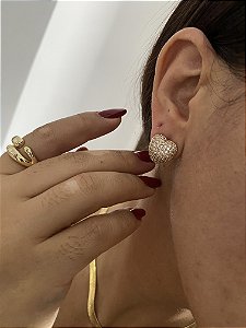 BRINCOS CRAVEJADOS LUXO CORAÇÃO