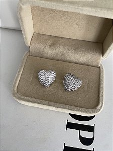 BRINCOS CORAÇÃO ZIRCÔNIAS- PRATEADO