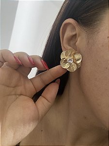 BRINCOS FLOR COM ZIRCÔNIA