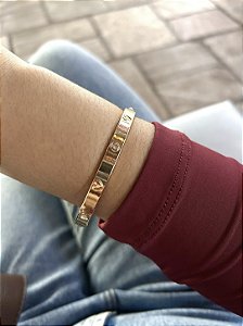 BRACELETE CORAÇÕES E ZIRCÔNIAS- DOURADO