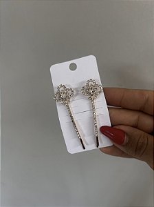 KIT ACESSÓRIOS DE CABELO - TREVO COM STRASS