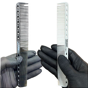 Pente Corte Carbono Anti Estático 18cm Toni & Guy 06415