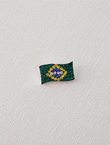 PINGENTE BANDEIRA BRASIL CRAVEJADO ZIRCÔNIAS PRATA 925