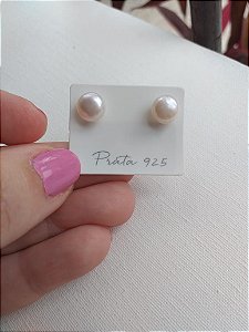 BRINCO PÉROLA NATURAL BASE PRATA 925