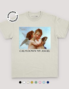 Camiseta Oversized Calm Down My Angels