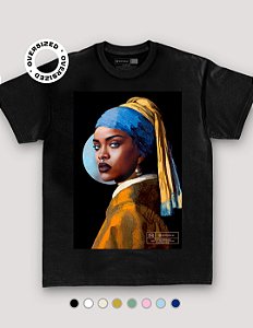 Camiseta Oversized Rihanna - Outlet