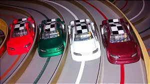 4 Carros para "Super Pista Digital" (SUPERTRACK) - Kit com 4 Unidades