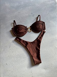 Sable argola marrom escuro