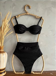 Sable hot pant preto