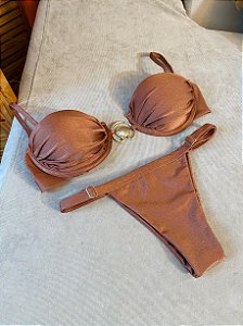 Coquille ajustável c/ detalhe concha marrom claro