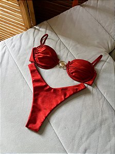 Coquille asa delta vermelho telha