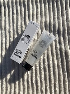 Kit Protetor Solar Fps 30 e Gel de limpeza podendo ser o Gentle Cleanser ou o Oil Control da Beyoung