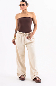 Calça com cós elástico