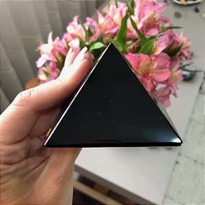 Pirâmide de Obsidiana 200 gr - Autoconhecimento, Curas Profundas, Verdades Ocultas
