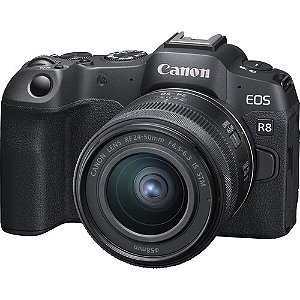 Canon EOS R8 Mirrorless Camera c/ RF 24-50mm f/4.5-6.3 IS STM