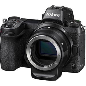 Câmera digital Nikon Z 7 sem espelho com kit adaptador de montagem FTZ