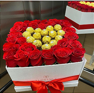 Box Square Rosas Colombianas e Ferrero