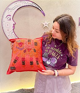 Almofada Indiana - Vermelho com Estampa de Elefante