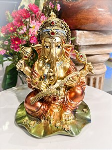 Ganesha Dourado