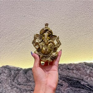 Ganesha Médio Dourado