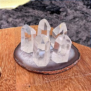Ponta de Cristal Natural – Quartzo Transparente