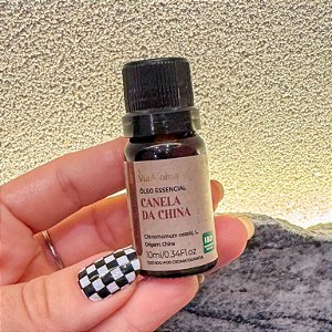 Óleo Essencial de Canela da China – Calor, Energia e Poder Pessoal