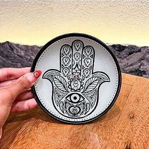 Incensário Hamsá / Mão de Fátima redondo Branco e Preto