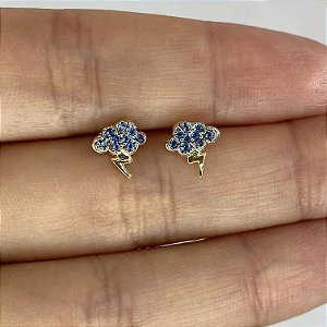 Brinco Infantil Nuvem Cravejada com Zircônias Azuis com Banho de Ouro 18k