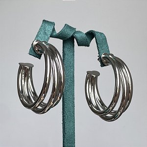 Brinco meia argola tripla lisa (P, M, GG) com banho de ouro 18k ou ródio branco
