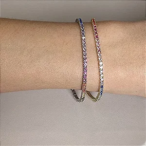 Pulseira riviera cravejada com zircônias coloridas (rainbow) com espessura 2 mm e comprimento 18cm em prata 925 com banho de ouro 18k ou ródio branco