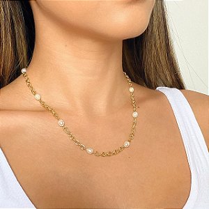Colar com Pérolas Barrocas Pequenas e Banho de Ouro 18k