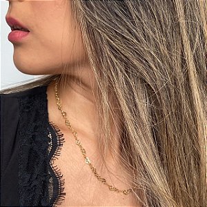 Colar de Corações Rendados com Banho de Ouro 18k