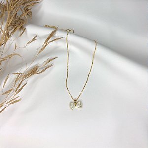Colar Folheado Laço Cravejado com Zircônia